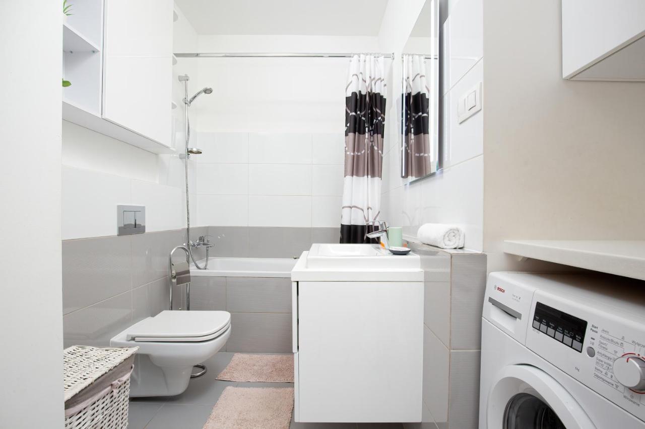 Espace Wilanow Apartments By Noclegi Renters Varsó Kültér fotó