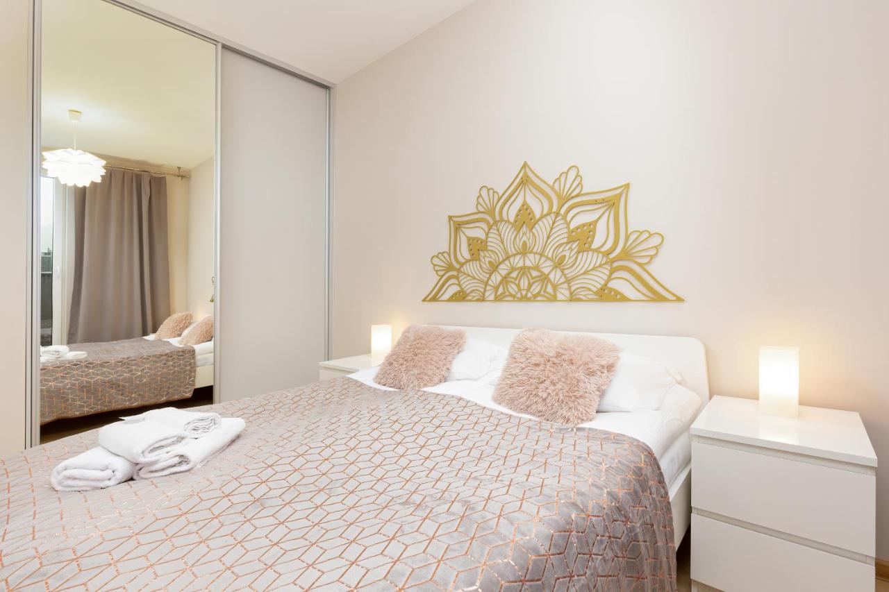Espace Wilanow Apartments By Noclegi Renters Varsó Kültér fotó